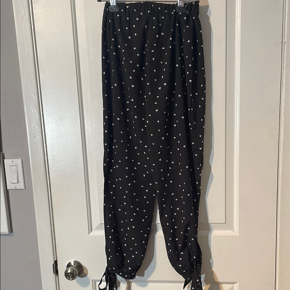 Heart print pants